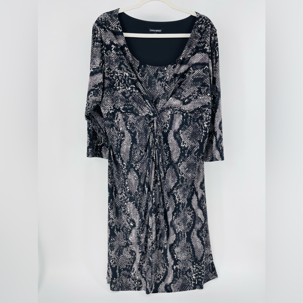 Fashion Bug Stretch Knit Black Gray Snakeskin Print Dress, Women's 1X